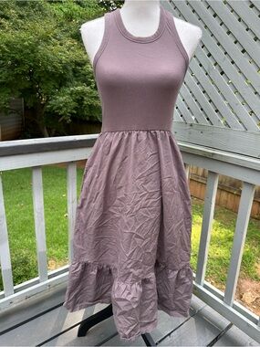 Gap light brown midi dress with ruffle hem Size S